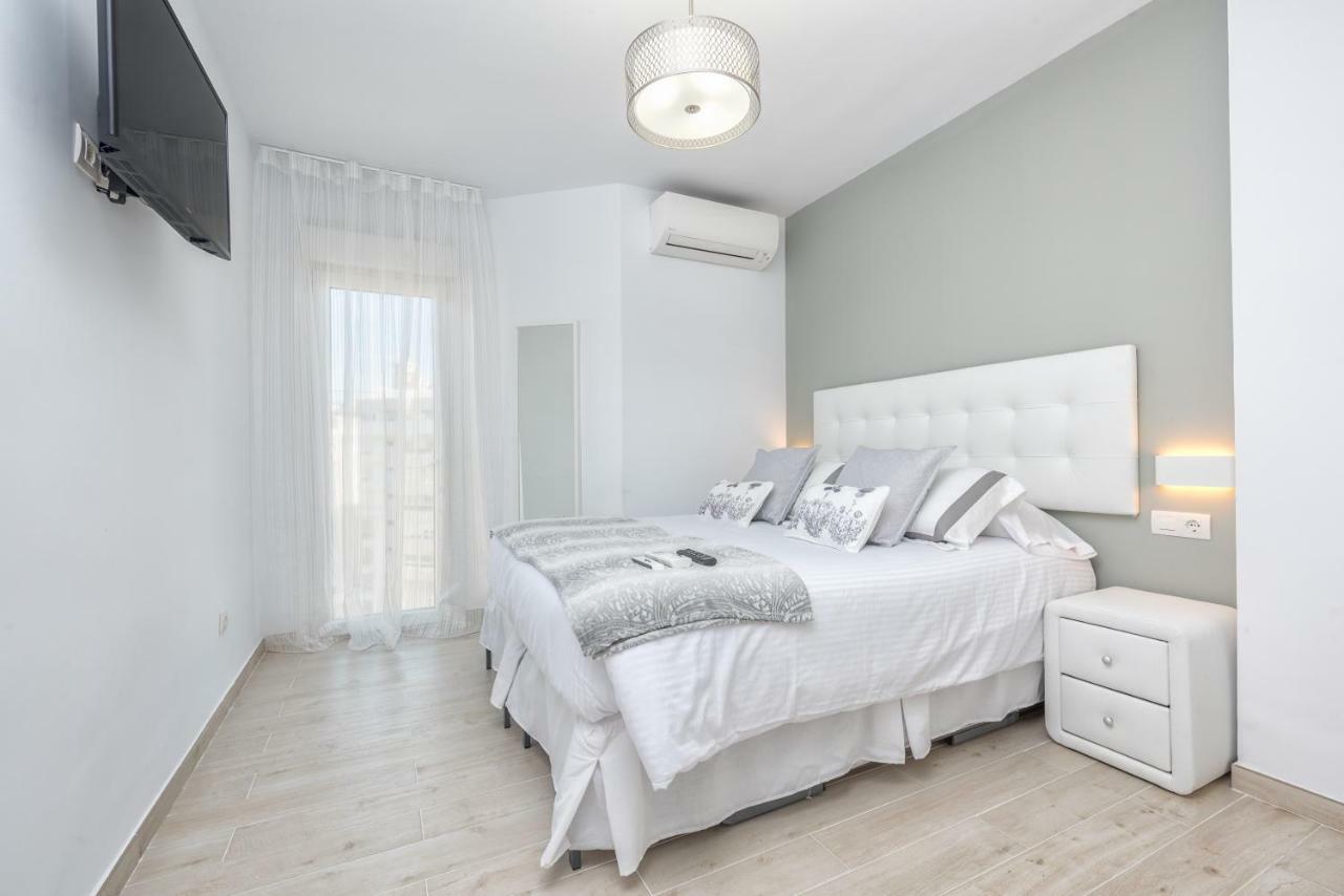 Seafront La Malagueta II Apartment Malaga Exterior photo